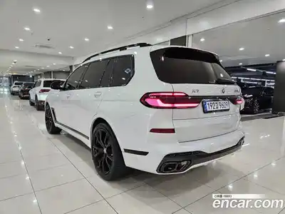 BMW X7 2024 4.4 гидро в Москве № 1616127, миниатюра 2
