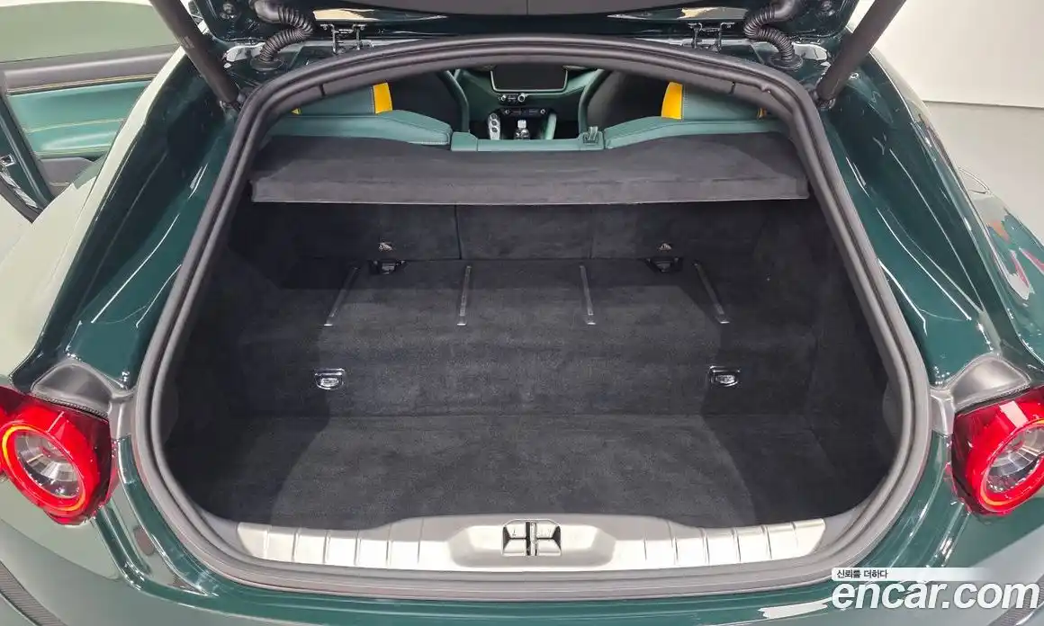 Ferrari GTC4 Lusso 2019 6.3 гидро в Москве № 1616917, фото 20