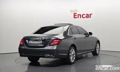 Mercedes-Benz E-Class 2018 2.0 гидро в Москве № 1616952, миниатюра 2