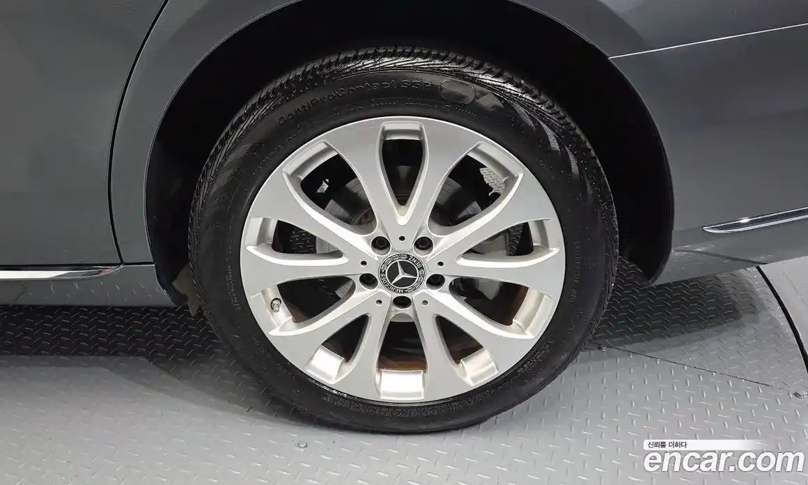 Mercedes-Benz E-Class 2018 2.0 гидро в Москве № 1616952, фото 5
