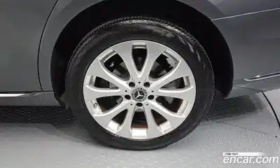 Mercedes-Benz E-Class 2018 2.0 гидро в Москве № 1616952, миниатюра 5
