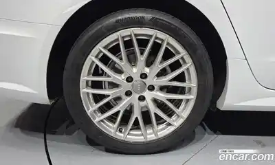 Audi A6 2018 2.0 гидро в Москве № 1618067, миниатюра 5
