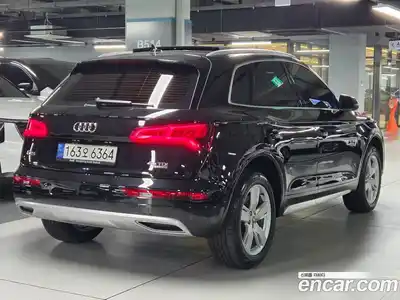 Audi Q5 2020 2.0 гидро в Москве № 1618261, миниатюра 2