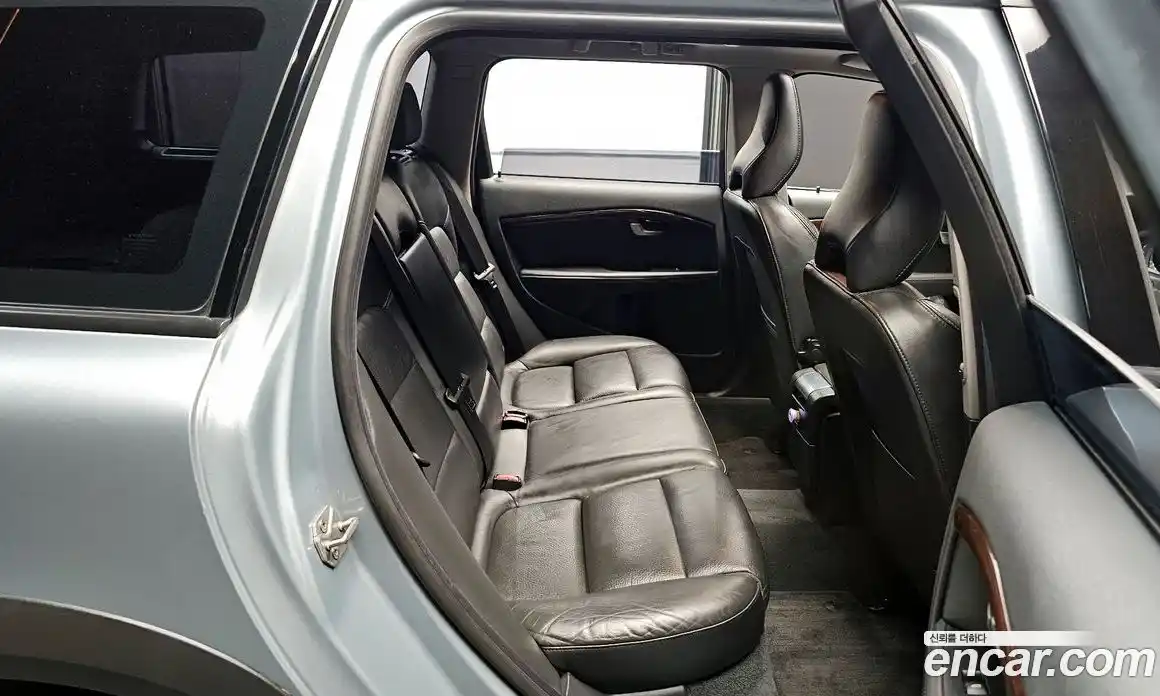 Volvo XC70 2014 2.4 гидро в Москве № 1618790, фото 11