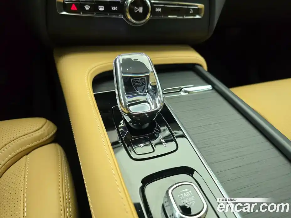 Volvo XC90 2024 2.0 гидро в Москве № 1618822, фото 9