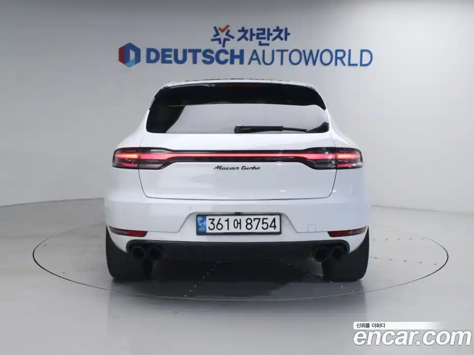 Porsche Macan 2015 3.6 гидро в Москве № 1619076, фото 5
