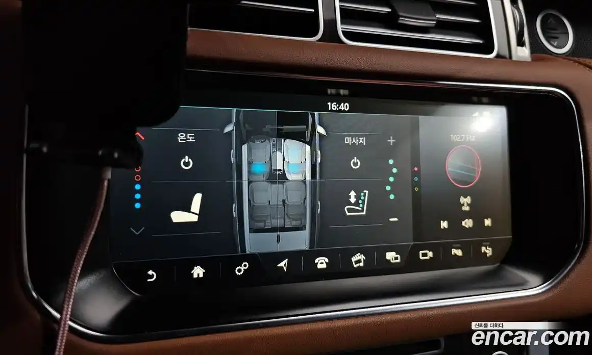 Land Rover Range-Rover 2017 4.4 гидро в Москве № 1619512, фото 17