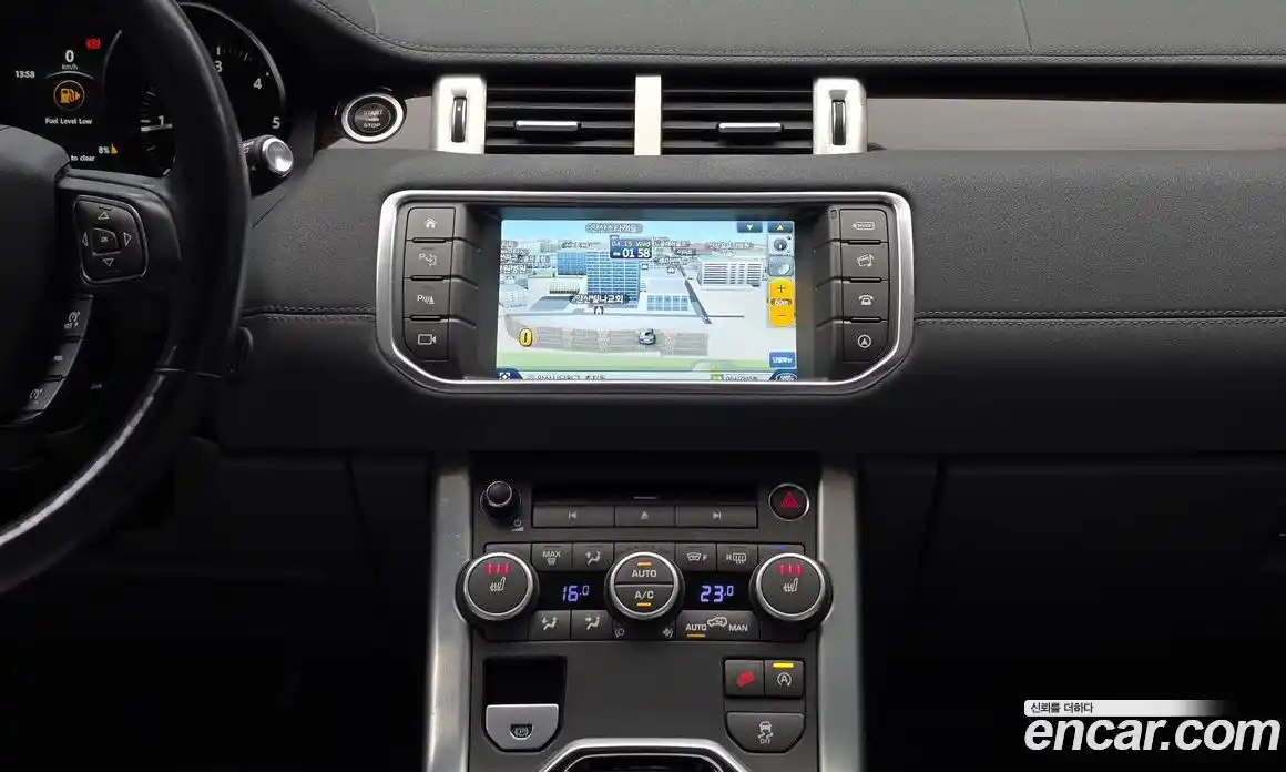 Land Rover Range-Rover Evoque 2016 2.0 гидро в Москве № 1619621, фото 18