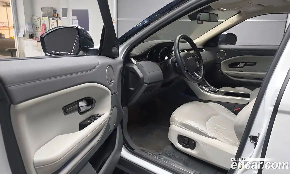 Land Rover Range-Rover Evoque 2016 2.0 гидро в Москве № 1619621, фото 10