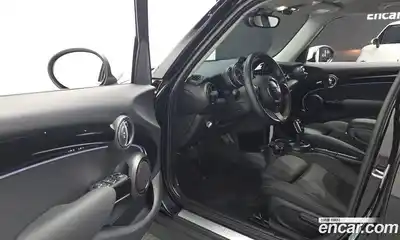 Mini Cooper 2022 1.5 гидро в Москве № 1619994, миниатюра 11