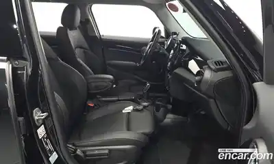 Mini Cooper 2022 1.5 гидро в Москве № 1619994, миниатюра 10