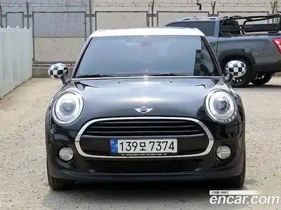 Mini Cooper, 2016