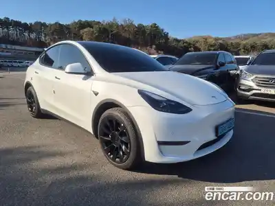 Tesla Model Y 2022 1.0 гидро в Москве № 1622418, миниатюра 3