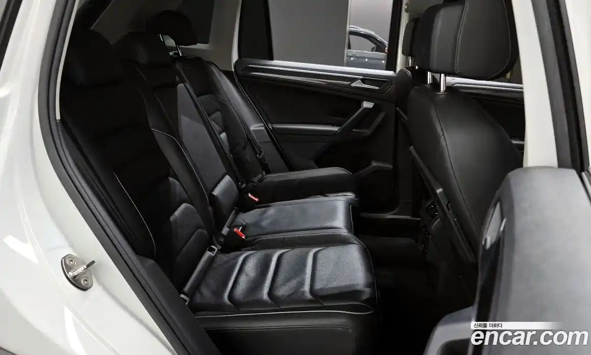 Volkswagen Tiguan 2020 2.0 гидро в Москве № 1623194, фото 11