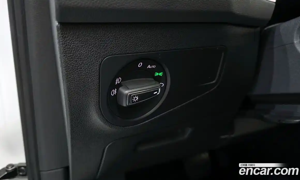Volkswagen Tiguan 2020 2.0 гидро в Москве № 1623194, фото 16