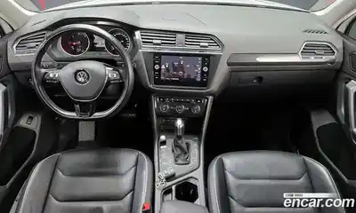 Volkswagen Tiguan 2020 2.0 гидро в Москве № 1623194, миниатюра 7