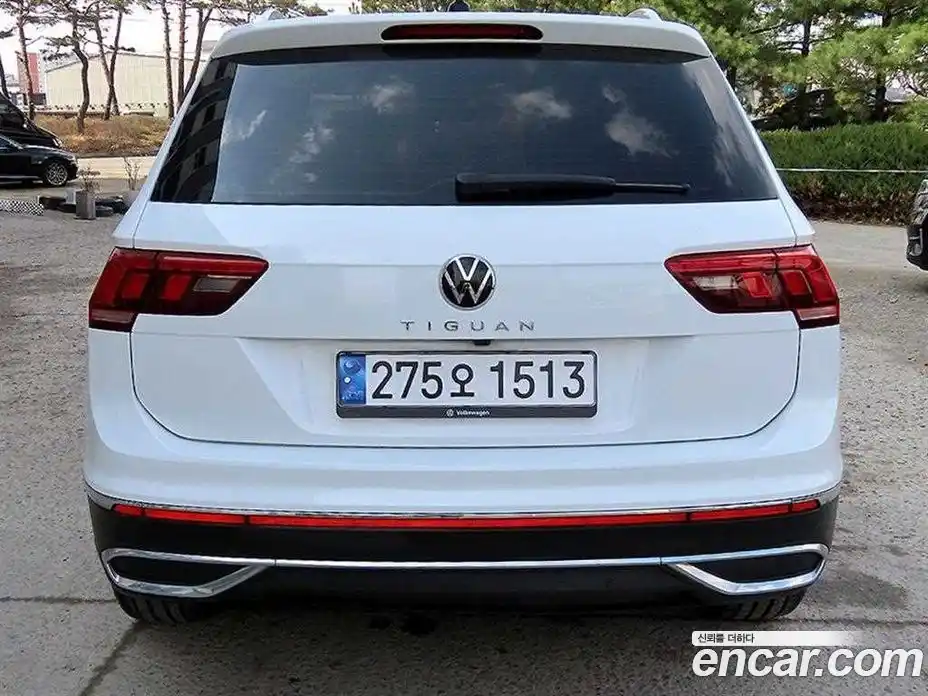 Volkswagen Tiguan 2022 2.0 гидро в Москве № 1623657, фото 4