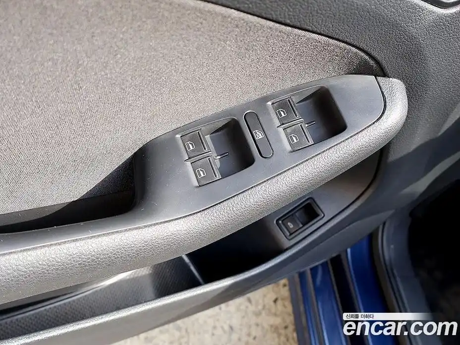 Volkswagen Jetta 2014 1.6 гидро в Москве № 1623670, фото 16