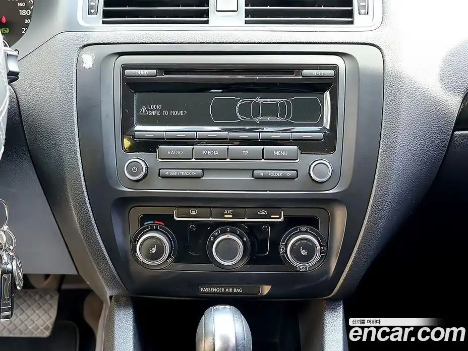 Volkswagen Jetta 2014 1.6 гидро в Москве № 1623670, фото 18