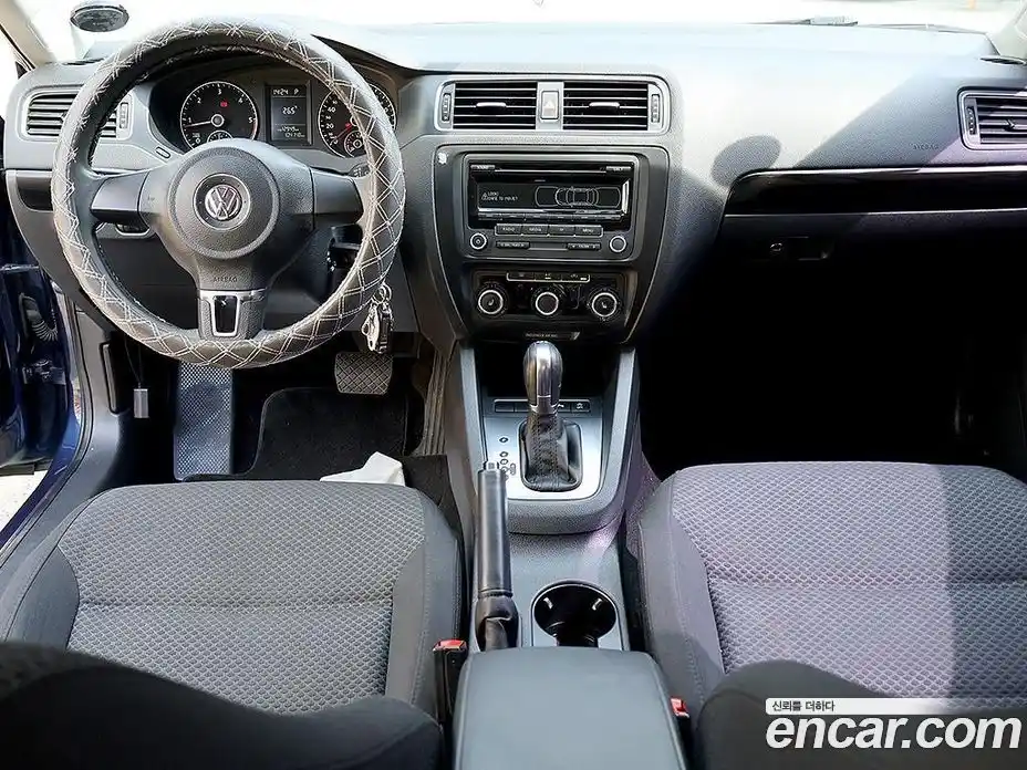 Volkswagen Jetta 2014 1.6 гидро в Москве № 1623670, фото 7