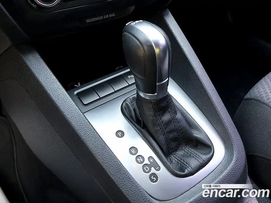 Volkswagen Jetta 2014 1.6 гидро в Москве № 1623670, фото 9