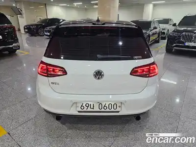 Volkswagen Golf 2016 2.0 гидро в Москве № 1623688, миниатюра 3