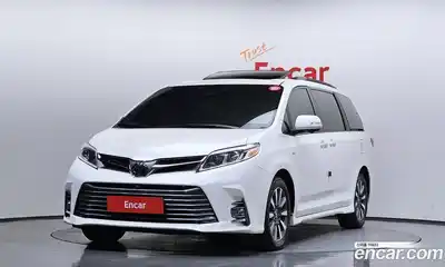Toyota Sienna, 2018