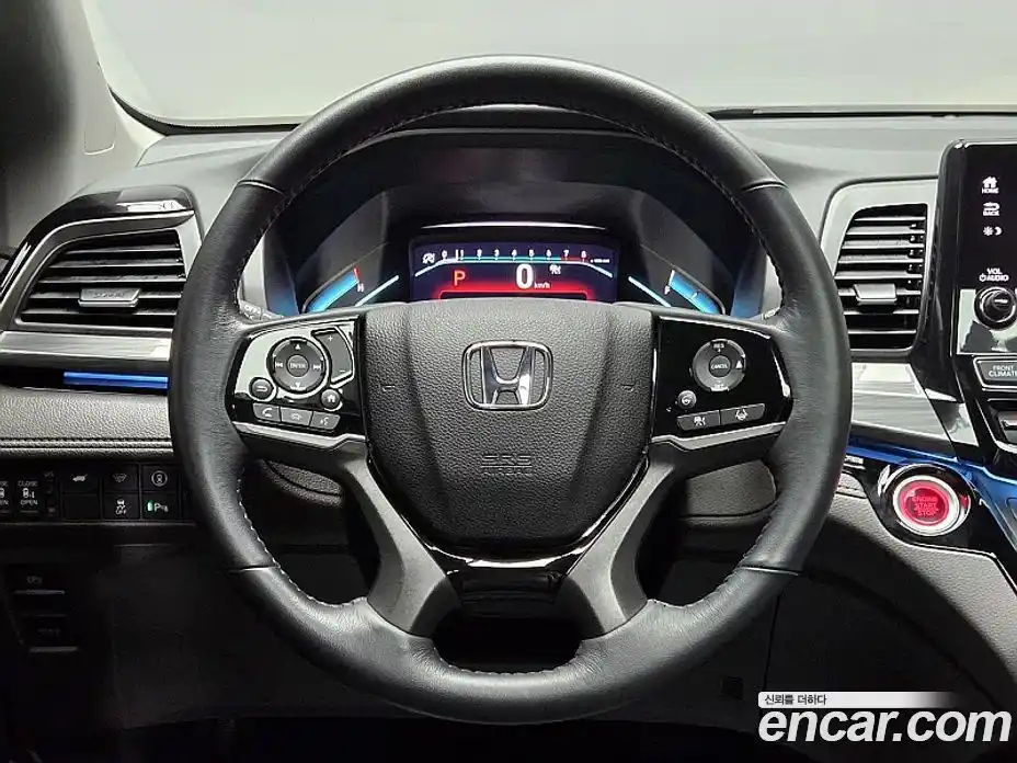 Honda Odyssey 2022 3.5 гидро в Москве № 1624720, фото 11