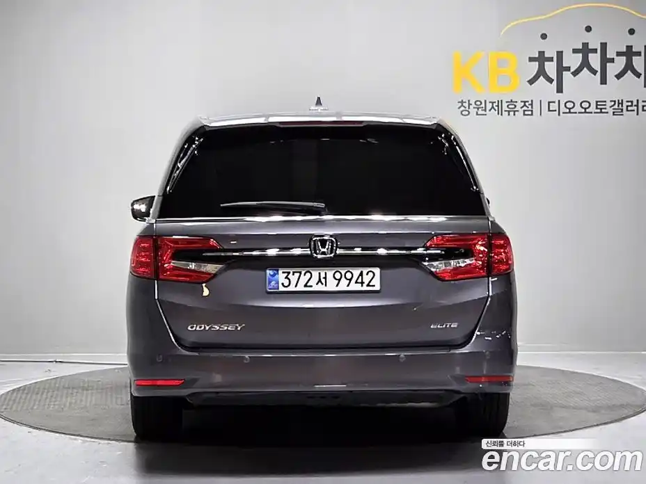 Honda Odyssey 2022 3.5 гидро в Москве № 1624720, фото 4