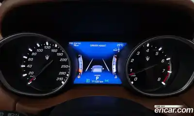 Maserati Levante 2020 3.0 гидро в Москве № 1625390, миниатюра 7
