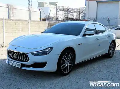 Maserati Ghibli 2019 3.0 гидро в Москве № 1625474, миниатюра 2