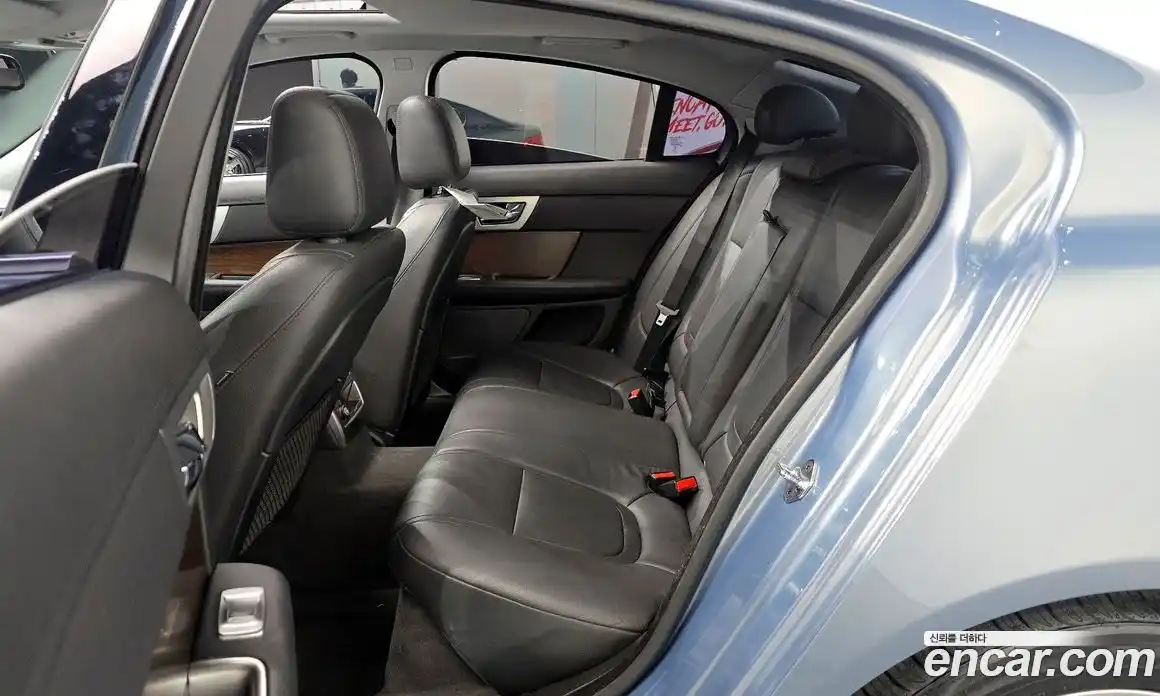 Jaguar XF 2014 2.2 гидро в Москве № 1625501, фото 11