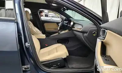 Polestar Polestar 2 2022 0.2 гидро в Москве № 1625653, миниатюра 11