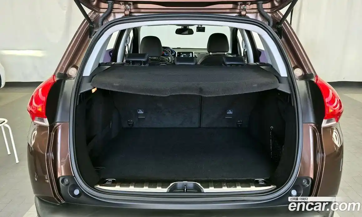 Peugeot 2008 2015 1.6 гидро в Москве № 1625816, фото 20