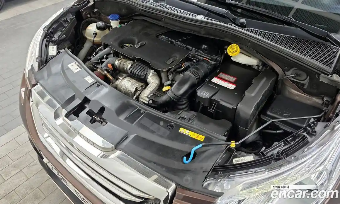 Peugeot 2008 2015 1.6 гидро в Москве № 1625816, фото 6