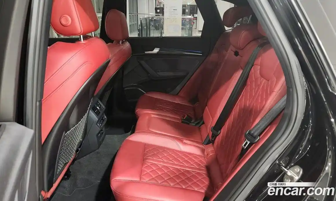 Audi SQ5 2023 3.0 гидро в Москве № 229899, фото 13