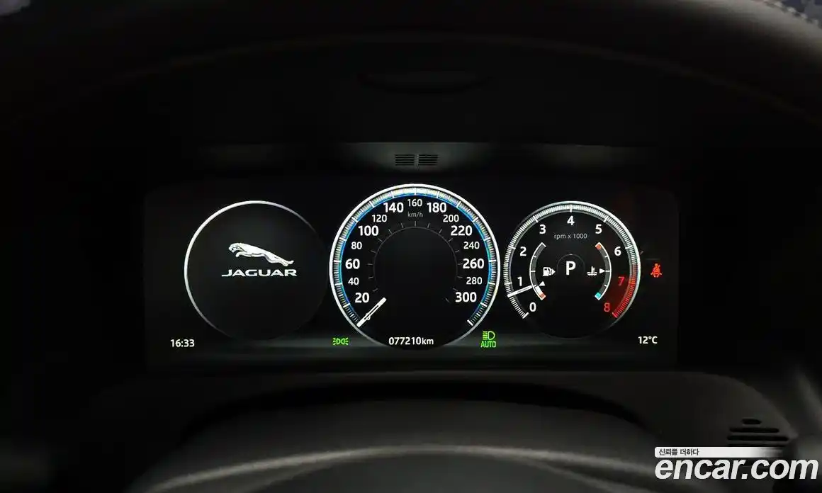 Jaguar XF 2016 2.0 гидро в Москве № 256091, фото 8