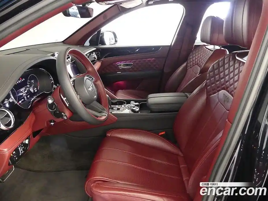 Bentley Bentayga 2021 4.0 гидро в Москве № 256644, фото 7