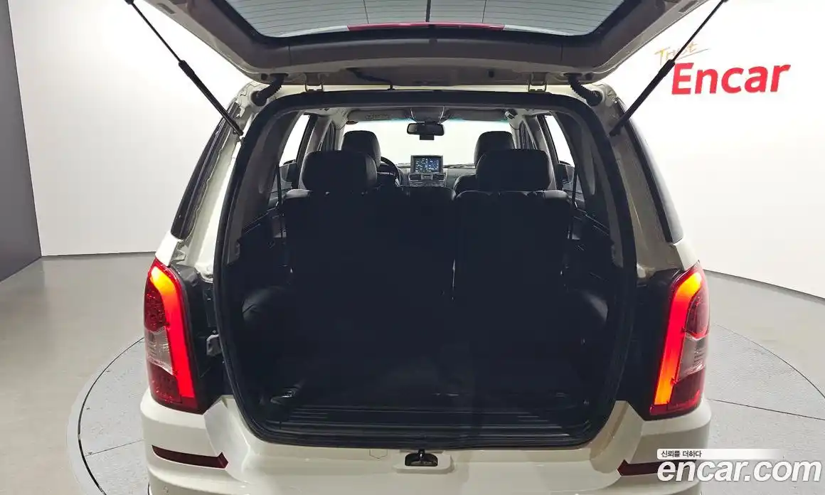 SsangYong Rexton 2015 2.2 гидро в Москве № 31554, фото 20