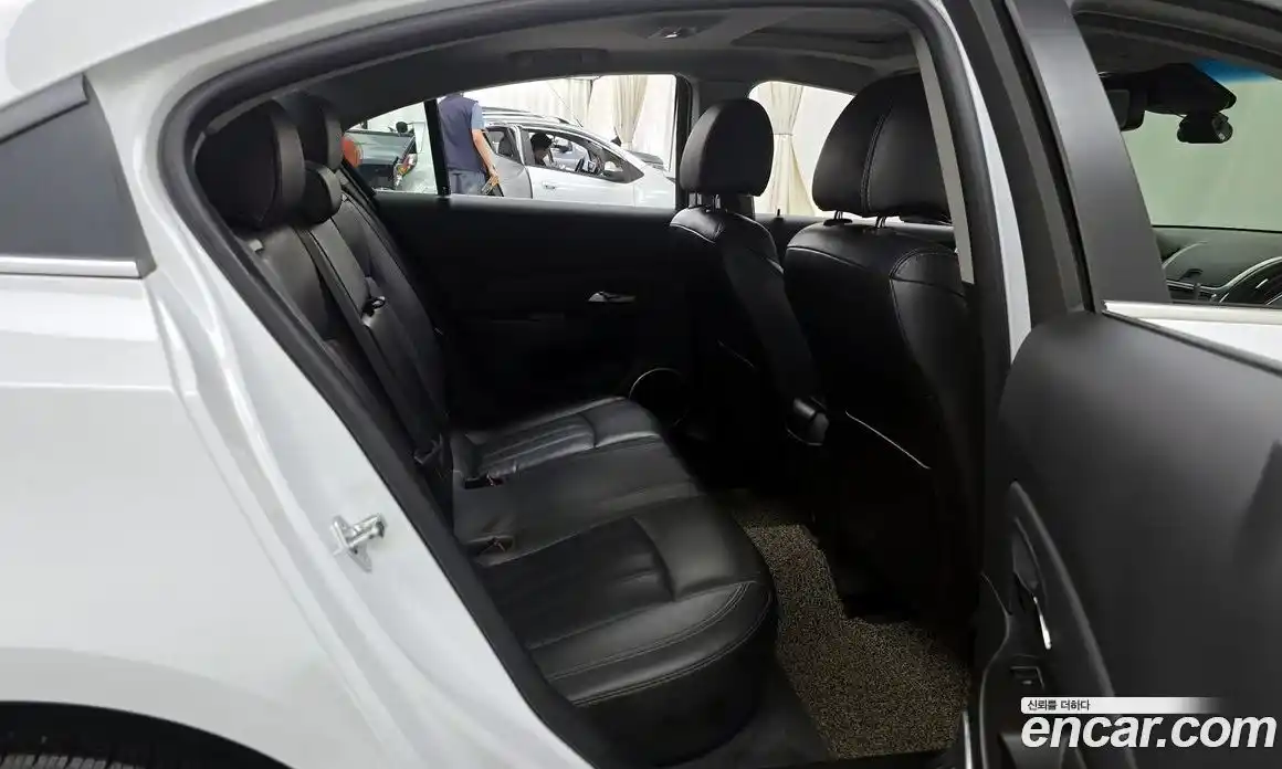 Chevrolet Cruze 2014 1.8 гидро в Москве № 40769, фото 12