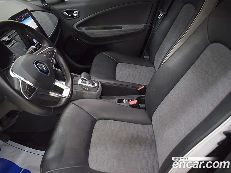 Renault Zoe 2021 0.2 гидро в Москве № 424131, фото 11