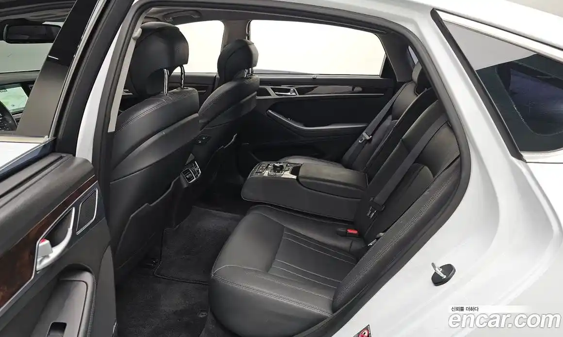 Hyundai Genesis 2015 3.3 гидро в Москве № 10350, фото 12