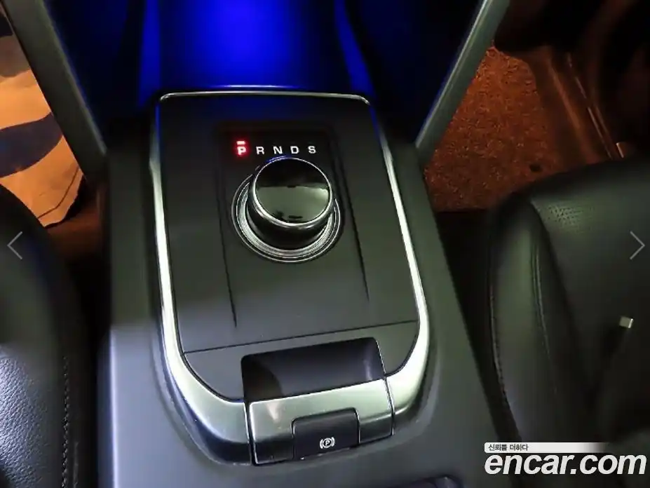 Land Rover Discovery Sport 2019 2.0 гидро в Москве № 1137724, фото 12