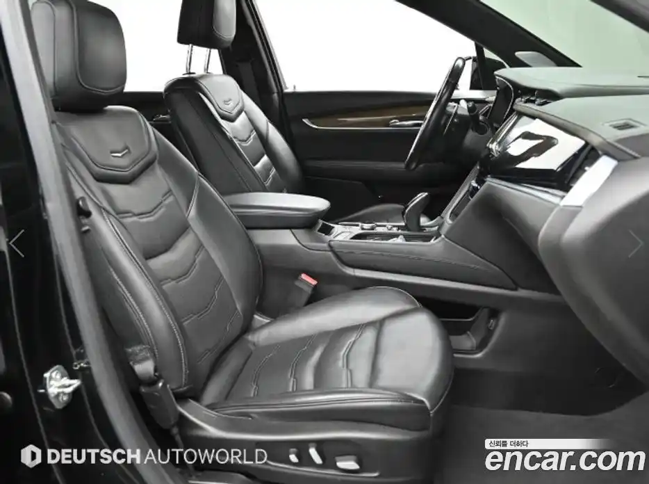 Cadillac XT6 2020 3.6 гидро в Москве № 1152908, фото 10