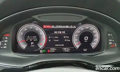 Audi Q7 2025 3.0 гидро в Москве № 1322574, миниатюра 8
