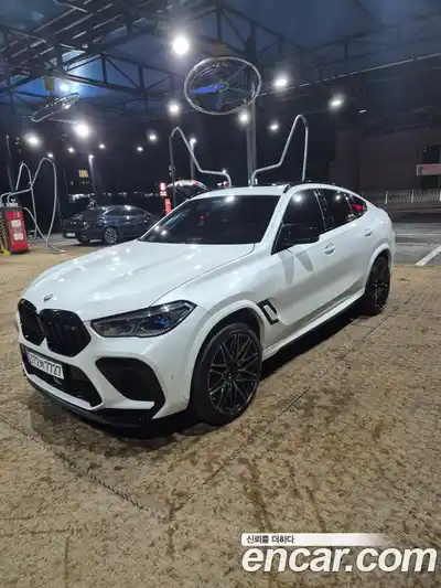 BMW X6M, 2022
