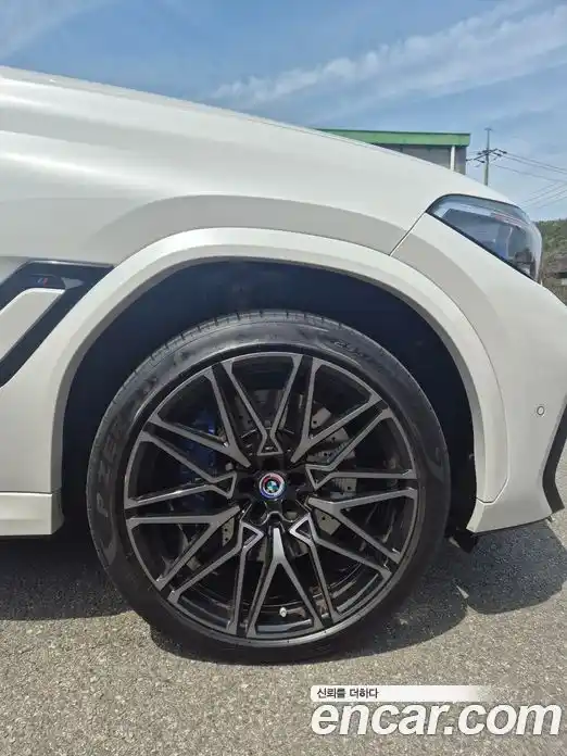 BMW X6M 2022 4.4 гидро в Москве № 1346013, фото 12