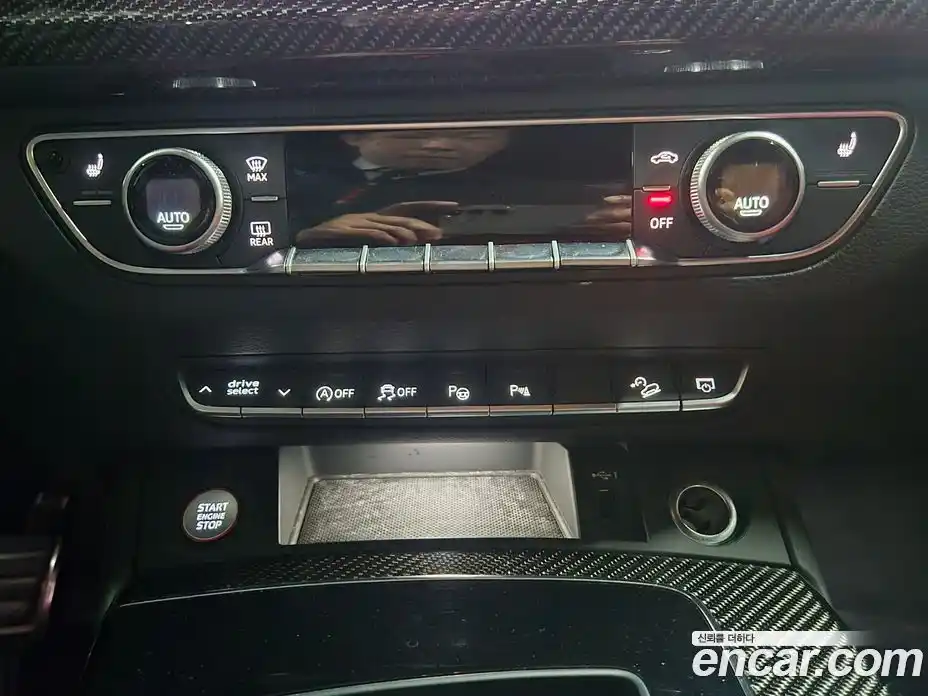 Audi SQ5 2023 3.0 гидро в Москве № 1546599, фото 14