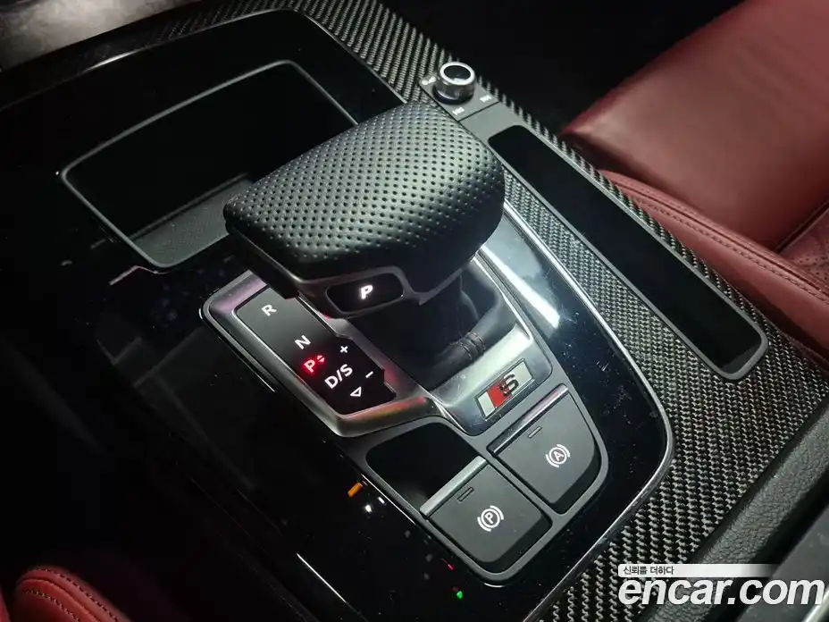Audi SQ5 2023 3.0 гидро в Москве № 1546599, фото 8