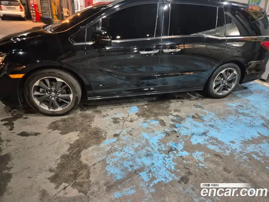Honda Odyssey 2021 3.5 гидро в Москве № 1550327, фото 13